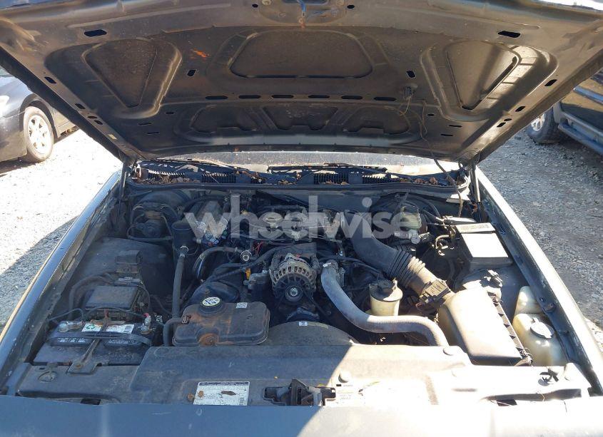 Photo 10 of 1998 Ford Crown VICTORIA POLICE INTERCEPTOR (VIN 2FAFP71WXWX184526)