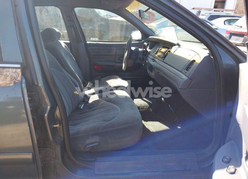 Photo 5 of 1998 Ford Crown VICTORIA POLICE INTERCEPTOR (VIN 2FAFP71WXWX184526)