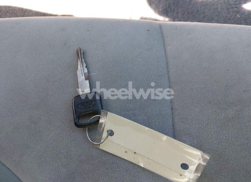 Photo 11 of 1999 Ford Crown VICTORIA POLICE INTERCEPTOR (VIN 2FAFP71WXXX239705)