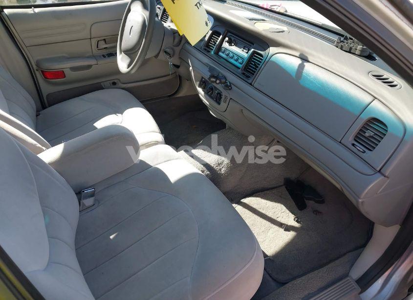 Photo 5 of 1999 Ford Crown VICTORIA POLICE INTERCEPTOR (VIN 2FAFP71WXXX239705)