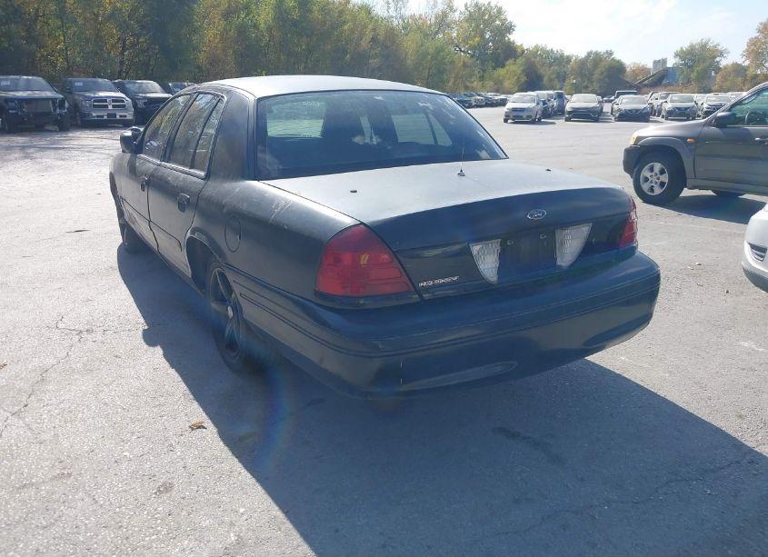 Photo 3 of 2000 Ford Crown VICTORIA POLICE INTERCEPTOR (VIN 2FAFP71WXYX148581)