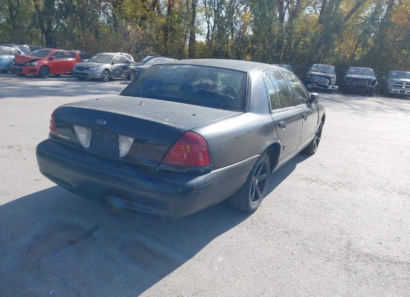 Photo 4 of 2000 Ford Crown VICTORIA POLICE INTERCEPTOR (VIN 2FAFP71WXYX148581)