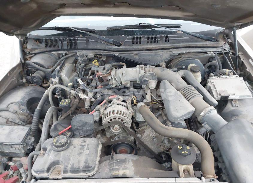 Photo 10 of 2006 Ford Crown VICTORIA STANDARD (VIN 2FAFP73V96X140649)