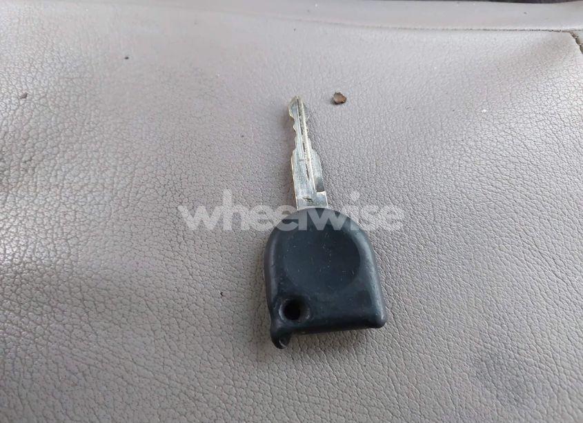 Photo 11 of 2006 Ford Crown VICTORIA STANDARD (VIN 2FAFP73V96X140649)