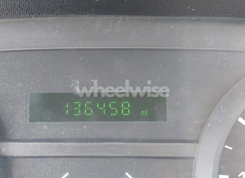 Photo 15 of 2006 Ford Crown VICTORIA STANDARD (VIN 2FAFP73V96X148122)