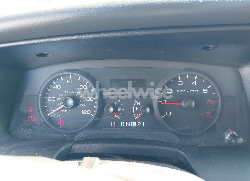 Photo 7 of 2006 Ford Crown VICTORIA STANDARD (VIN 2FAFP73V96X148122)