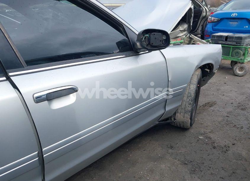 Photo 12 of 2003 Ford Crown VICTORIA STANDARD (VIN 2FAFP73W03X127423)