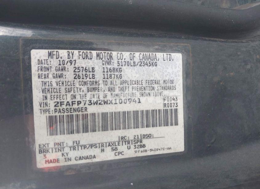 Photo 9 of 1998 Ford Crown VICTORIA (VIN 2FAFP73W2WX100941)