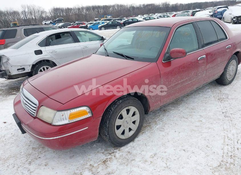 Photo 2 of 1998 Ford Crown VICTORIA (VIN 2FAFP73W3WX128232)