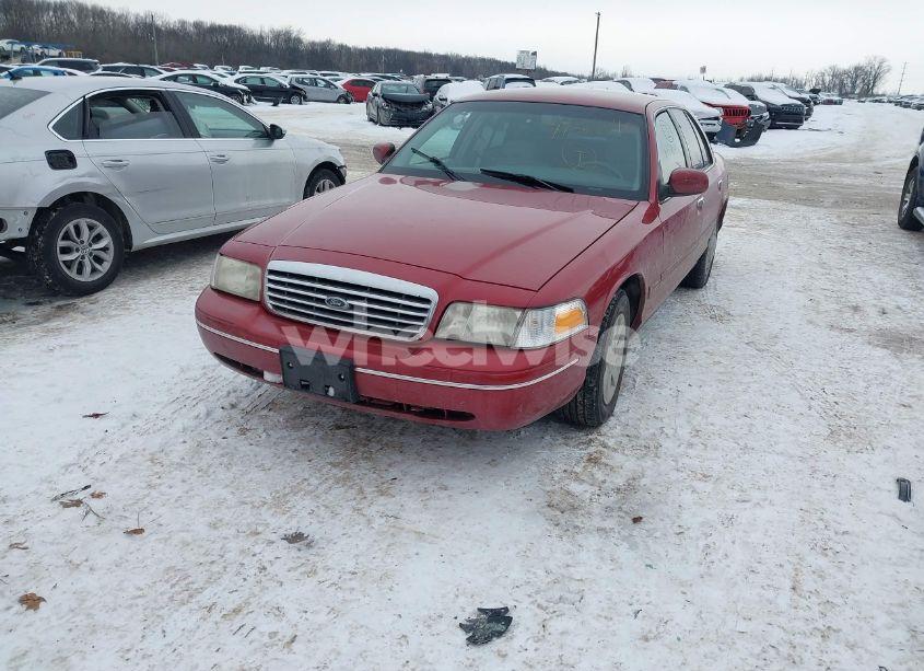 Photo 6 of 1998 Ford Crown VICTORIA (VIN 2FAFP73W3WX128232)