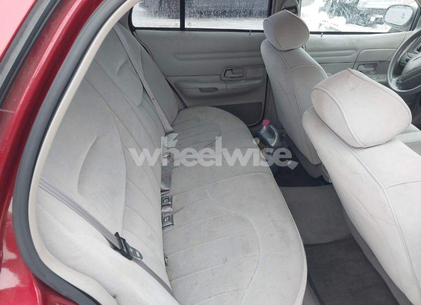 Photo 8 of 1998 Ford Crown VICTORIA (VIN 2FAFP73W3WX128232)