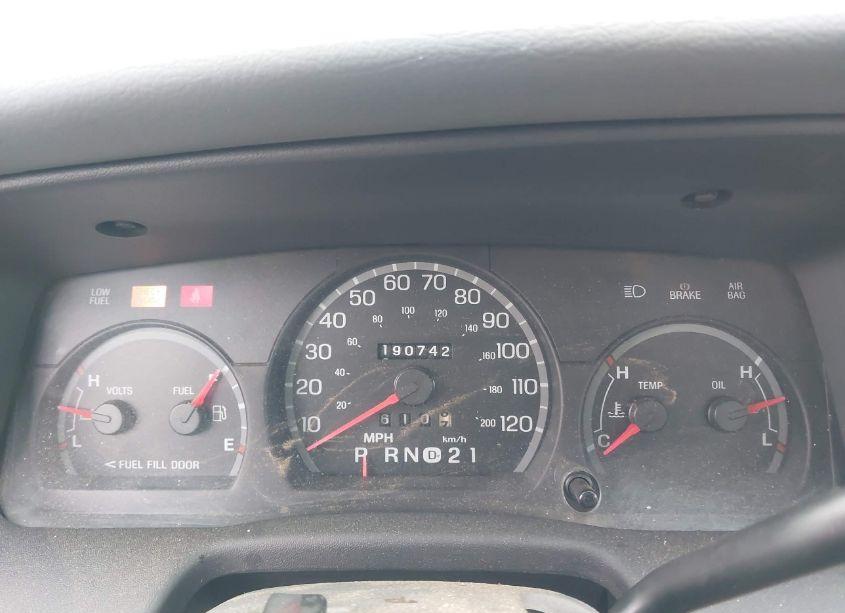 Photo 7 of 2004 Ford Crown VICTORIA STANDARD (VIN 2FAFP73W64X118646)