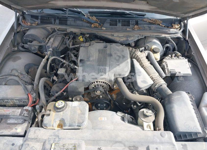 Photo 10 of 2005 Ford Crown VICTORIA STANDARD (VIN 2FAFP73W65X114422)