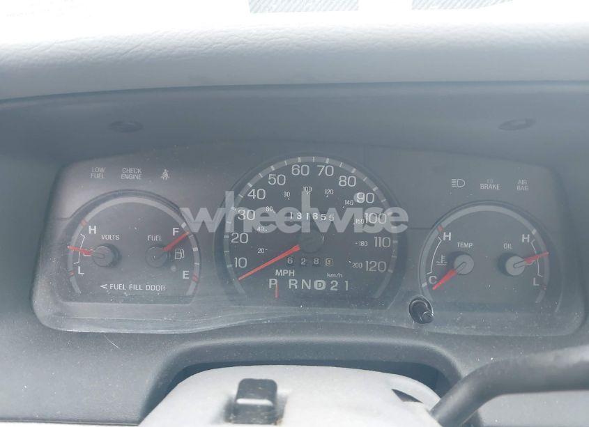 Photo 7 of 2000 Ford Crown VICTORIA (VIN 2FAFP73W6YX194471)