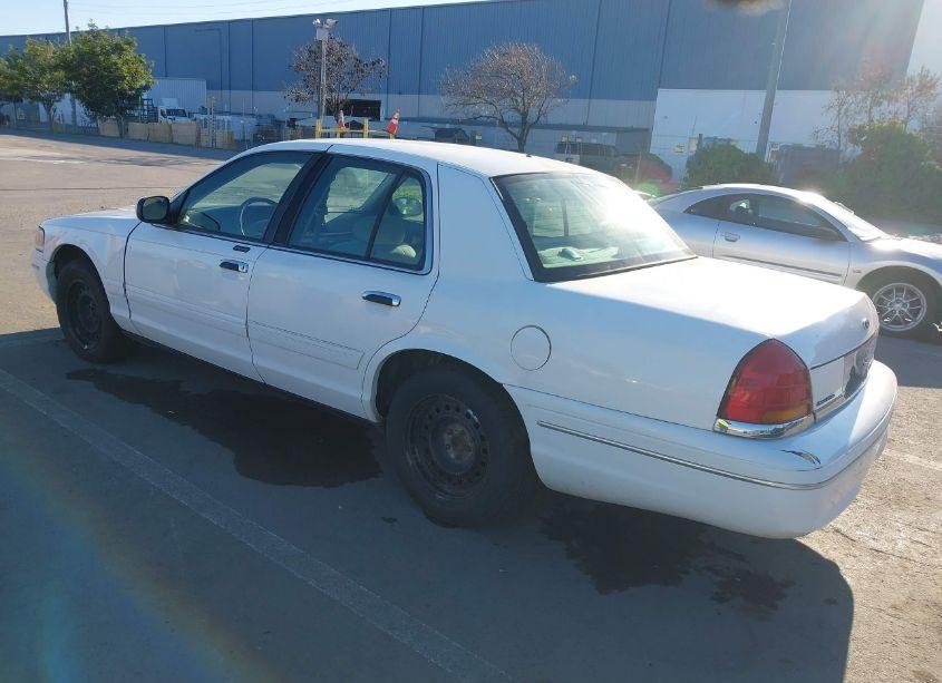 Photo 3 of 2001 Ford Crown VICTORIA (VIN 2FAFP73W71X206083)