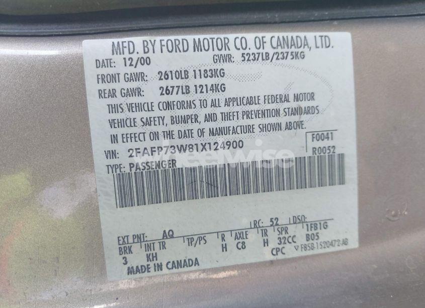 Photo 9 of 2001 Ford Crown VICTORIA (VIN 2FAFP73W81X124900)