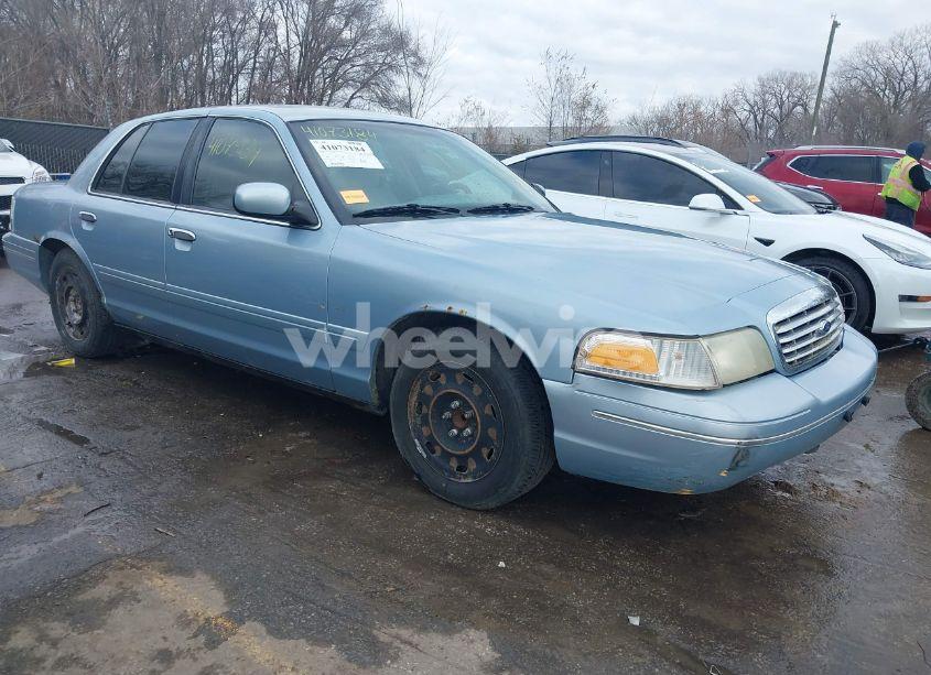2003 Ford Crown VICTORIA STANDARD (VIN 2FAFP73W83X154921) main photo