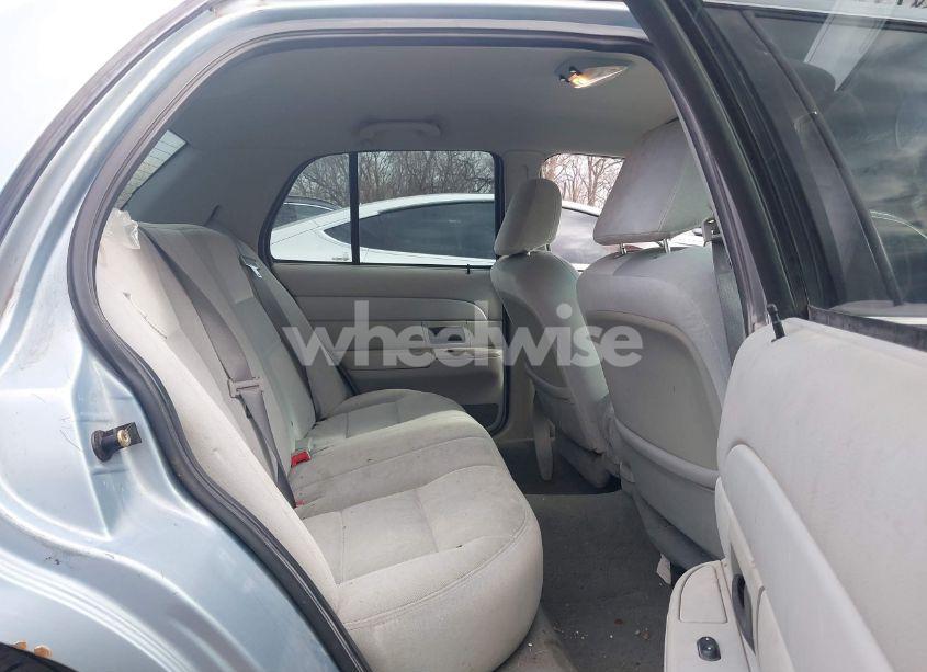 Photo 8 of 2003 Ford Crown VICTORIA STANDARD (VIN 2FAFP73W83X154921)