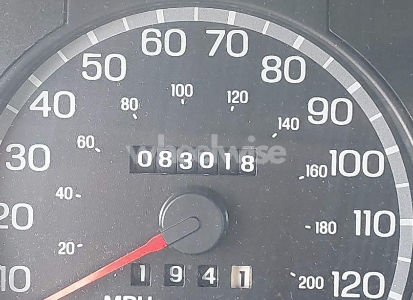 Photo 7 of 2000 Ford Crown VICTORIA (VIN 2FAFP73W9YX117108)