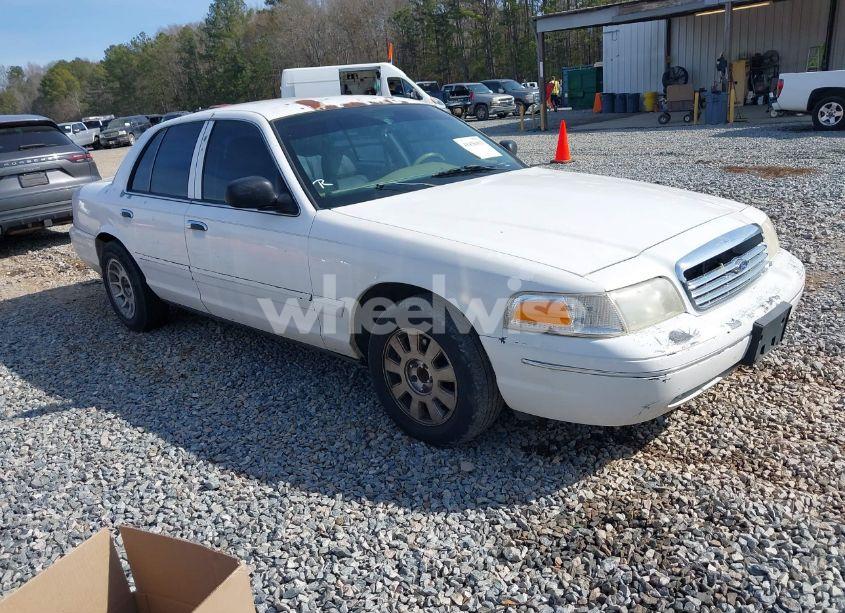2008 Ford Crown VICTORIA LX (VIN 2FAFP74V08X132618) main photo