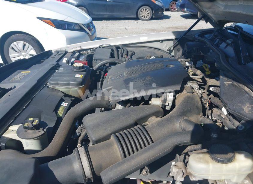 Photo 10 of 2006 Ford Crown VICTORIA LX/LX SPORT (VIN 2FAFP74V96X153089)