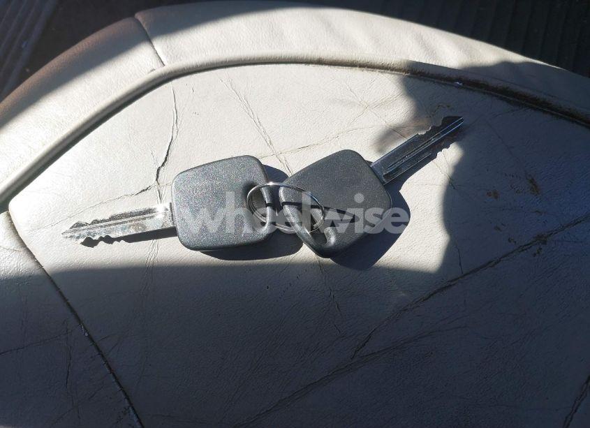 Photo 11 of 2001 Ford Crown VICTORIA LX (VIN 2FAFP74W11X122548)