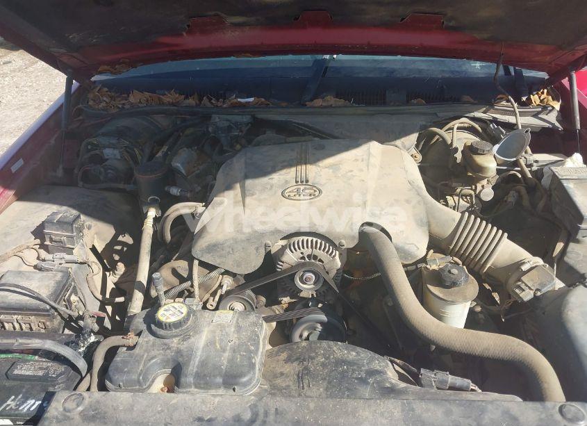 Photo 10 of 2001 Ford Crown VICTORIA LX (VIN 2FAFP74W11X206742)