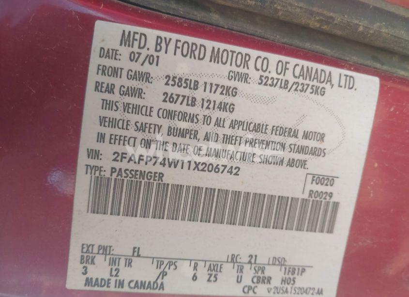 Photo 9 of 2001 Ford Crown VICTORIA LX (VIN 2FAFP74W11X206742)