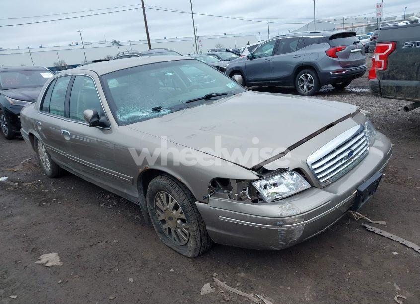 2003 Ford Crown VICTORIA LX (VIN 2FAFP74W13X120754) main photo