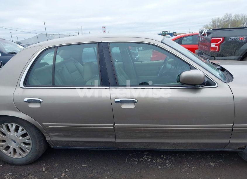 Photo 13 of 2003 Ford Crown VICTORIA LX (VIN 2FAFP74W13X120754)