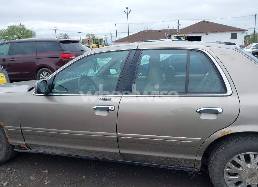 Photo 14 of 2003 Ford Crown VICTORIA LX (VIN 2FAFP74W13X120754)
