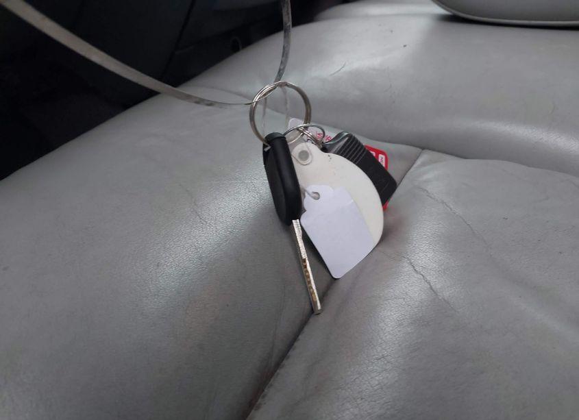 Photo 11 of 2003 Ford Crown VICTORIA LX (VIN 2FAFP74W13X124674)