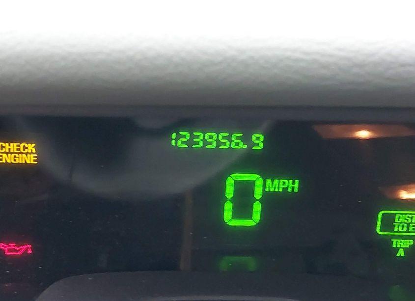 Photo 15 of 2003 Ford Crown VICTORIA LX (VIN 2FAFP74W13X124674)