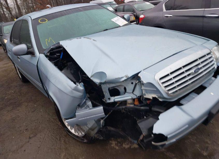 Photo 6 of 2003 Ford Crown VICTORIA LX (VIN 2FAFP74W13X124674)