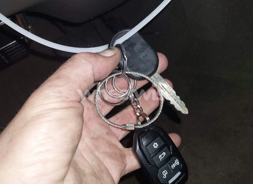 Photo 11 of 2004 Ford Crown VICTORIA LX (VIN 2FAFP74W14X110484)