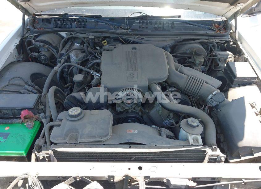 Photo 10 of 2004 Ford Crown VICTORIA LX (VIN 2FAFP74W34X170637)