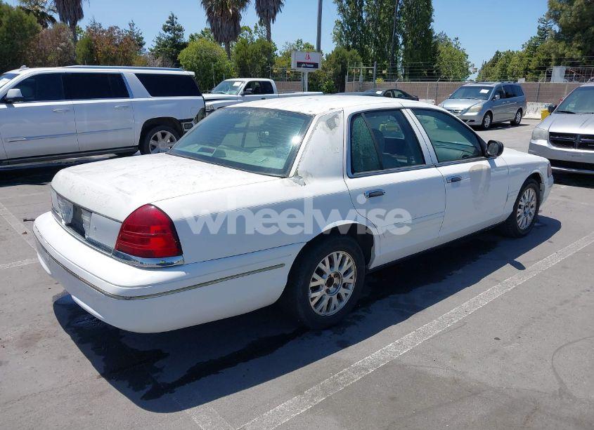 Photo 4 of 2004 Ford Crown VICTORIA LX (VIN 2FAFP74W34X170637)