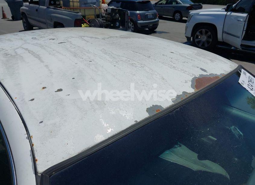 Photo 6 of 2004 Ford Crown VICTORIA LX (VIN 2FAFP74W34X170637)