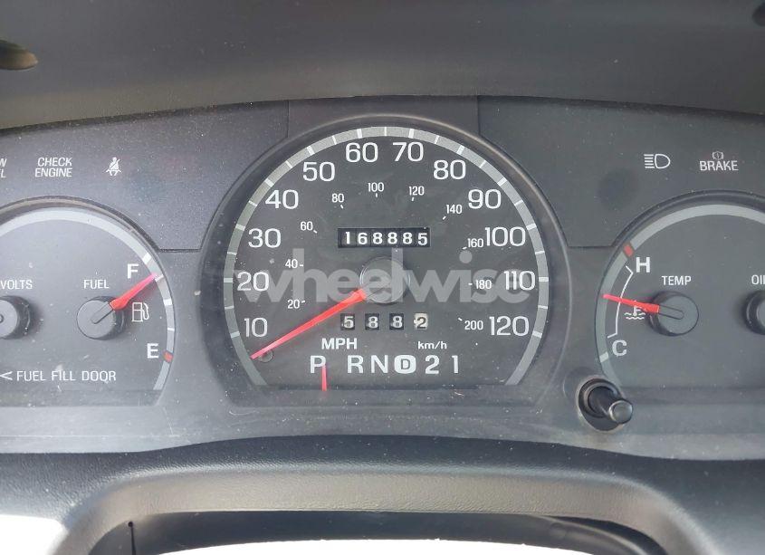 Photo 7 of 2004 Ford Crown VICTORIA LX (VIN 2FAFP74W34X170637)