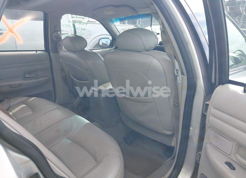 Photo 8 of 2002 Ford Crown VICTORIA LX (VIN 2FAFP74W42X100691)