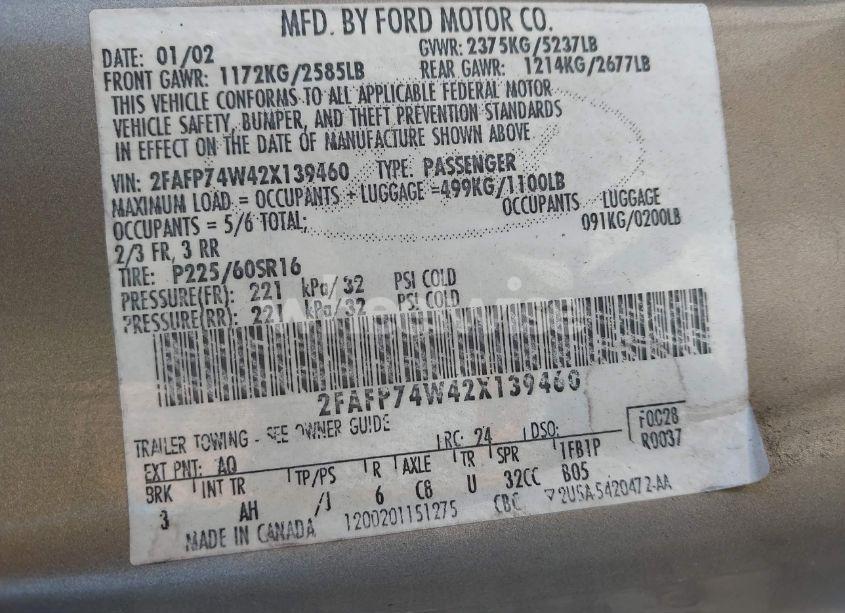 Photo 9 of 2002 Ford Crown VICTORIA LX (VIN 2FAFP74W42X139460)