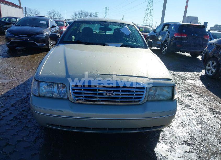 Photo 12 of 2003 Ford Crown VICTORIA LX (VIN 2FAFP74W43X182780)