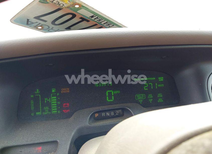 Photo 7 of 1998 Ford Crown VICTORIA LX (VIN 2FAFP74W4WX141814)