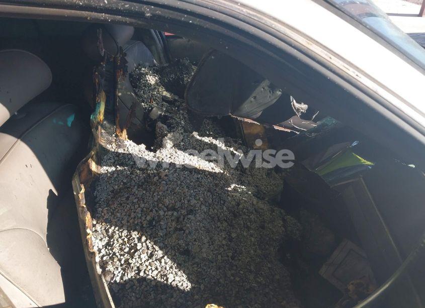 Photo 5 of 1998 Ford Crown VICTORIA LX (VIN 2FAFP74W4WX166289)