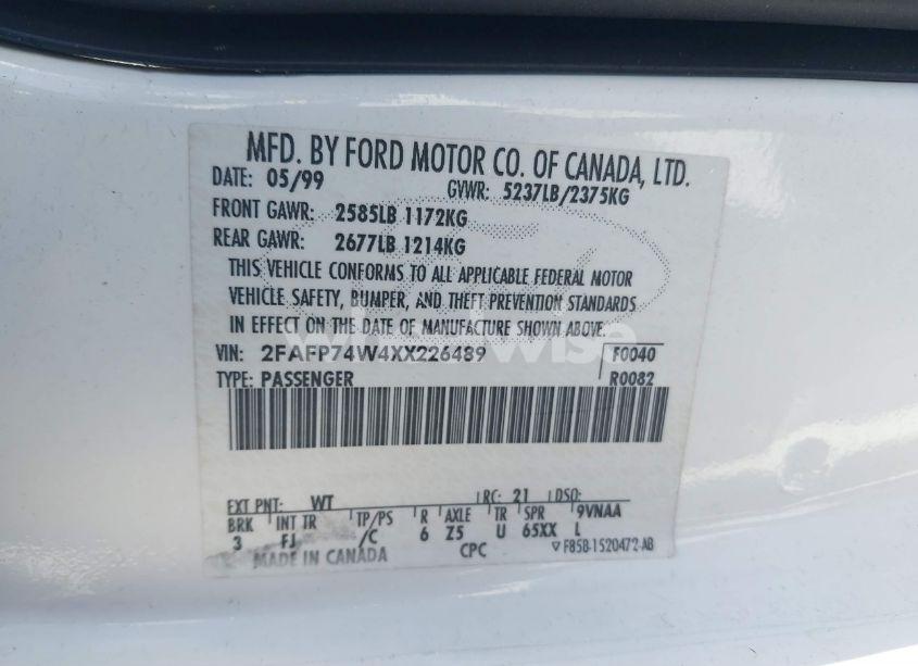 Photo 9 of 1999 Ford Crown VICTORIA LX (VIN 2FAFP74W4XX226489)