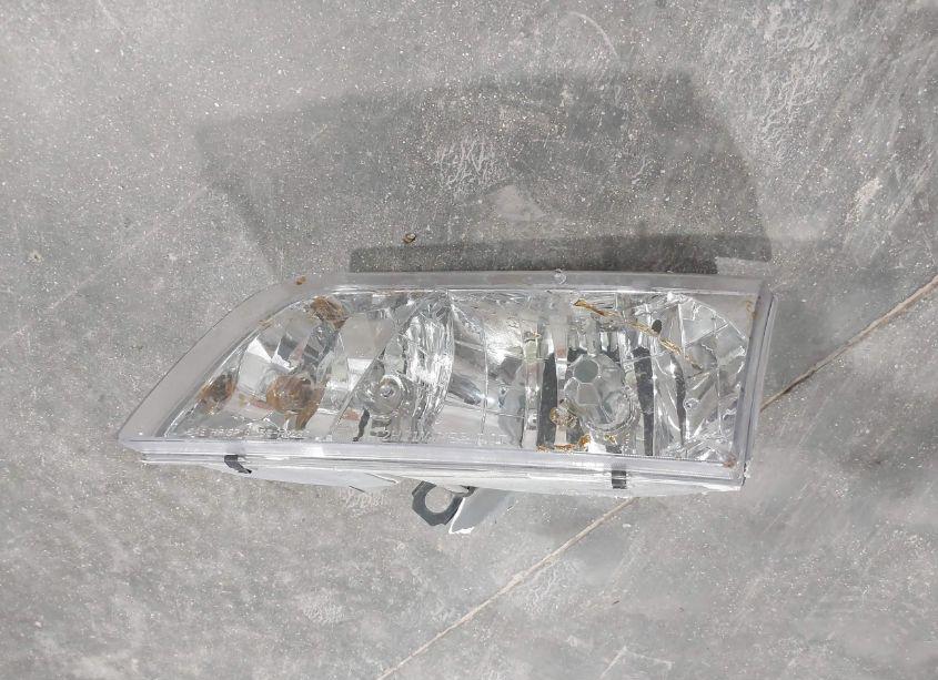 Photo 12 of 2000 Ford Crown VICTORIA LX (VIN 2FAFP74W5YX149634)