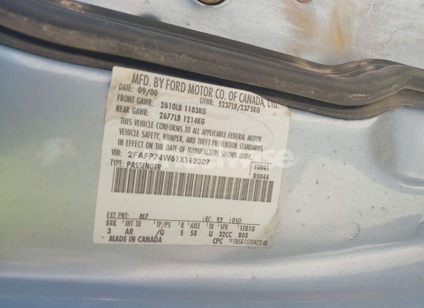 Photo 9 of 2001 Ford Crown VICTORIA LX (VIN 2FAFP74W61X112307)