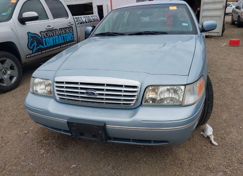 Photo 6 of 2003 Ford Crown VICTORIA LX (VIN 2FAFP74W63X172154)