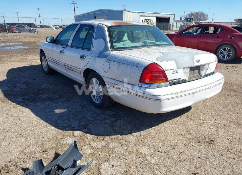 Photo 3 of 2003 Ford Crown VICTORIA LX (VIN 2FAFP74W63X183638)
