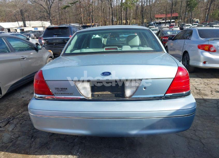 Photo 16 of 2005 Ford Crown VICTORIA LX/LX SPORT (VIN 2FAFP74W65X135964)